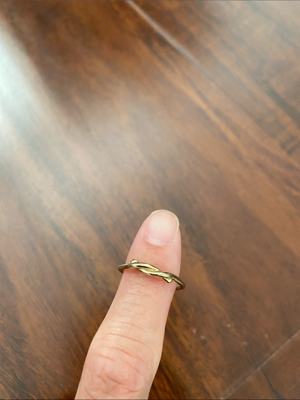Delicate Twisted Band Ring - Picture 2 of 2